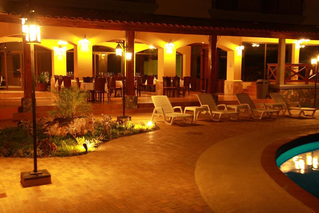 Gran Hotel Azuero Chitré Exteriör bild